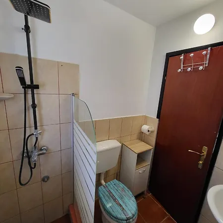 Bunjo's House Апартаменти *