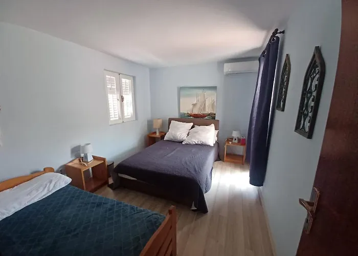 Bunjo's House דירה